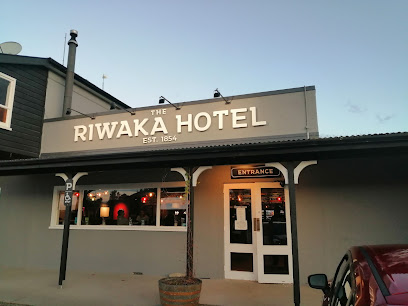 Riwaka Hotel