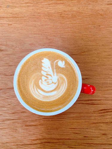 Comentarii opinii despre The Cheeky Llama Cafe