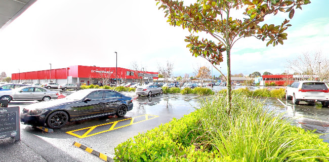 Hell Pizza Hillcrest - Hospitality and gastronomy