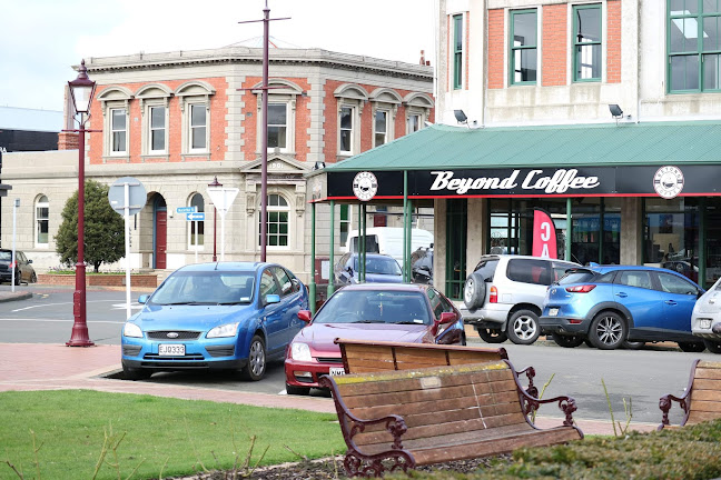 Comentarii opinii despre Beyond Coffee