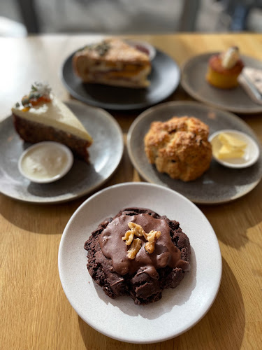 Columbus Coffee E Hayes Invercargill - Hospitality and gastronomy