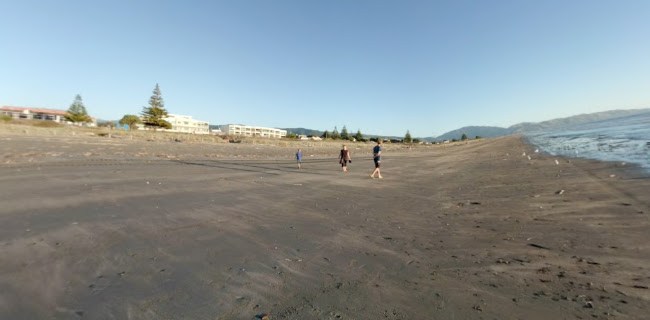 Reviews of Marine Parade Eatery in Paraparaumu - Hospitality and gastronomy