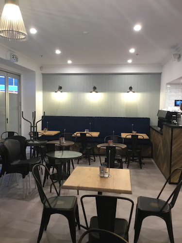 Zampelles Queensgate - Lower Hutt