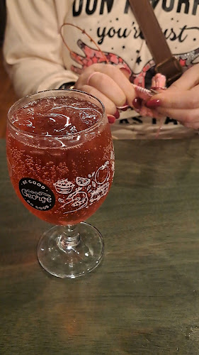 Good George Dining Hall - Hamilton