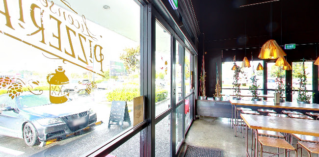 Comentarii opinii despre Hell Pizza Hillcrest