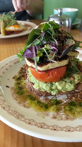 Reviews of Cake & Kitchen in Upper Hutt - Hospitality and gastronomy