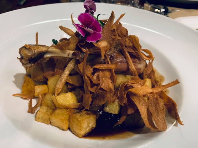 Le Paris French Eatery - Hospitality and gastronomy