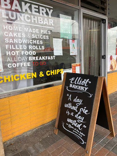 Comentarii opinii despre Elliot Bakery & Cafe