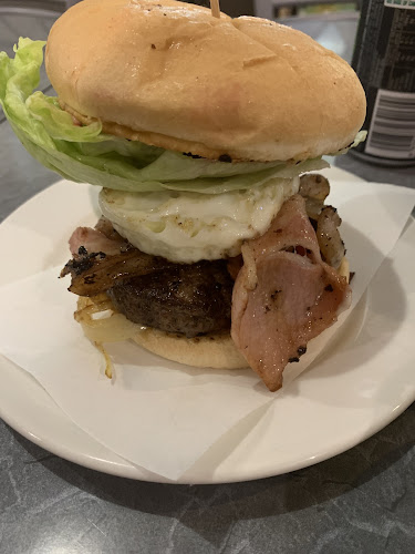 Opinii despre The Ladies Mile Takeaway în Paparoa - Hospitality and gastronomy