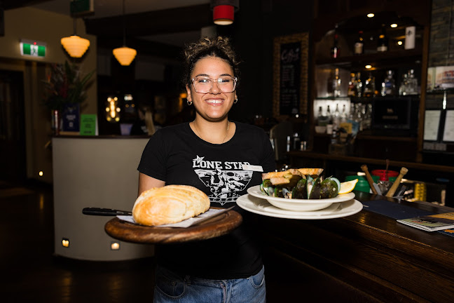 Lone Star Papanui - Hospitality and gastronomy