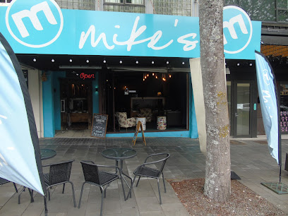 Mike's Bistro & Taproom