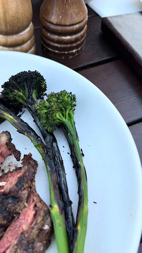 Opinii despre Public Kitchen and Bar în Queenstown - Hospitality and gastronomy