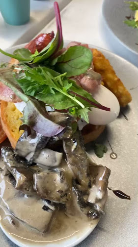 Reviews of Lola Breakfast Bar And Cafe in Hamilton - Hospitality and gastronomy