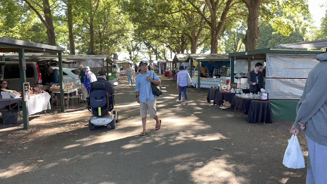 Opinii despre The Riccarton Sunday Market în Christchurch - Hospitality and gastronomy