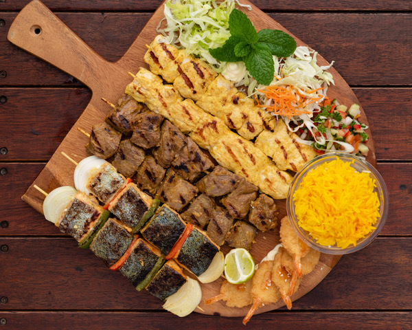 Comentarii opinii despre Chic Persian Restaurant - Bar - رستوران ایرانی