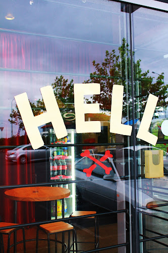 Opinii despre Hell Pizza Highland Park în Auckland - Hospitality and gastronomy