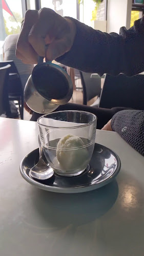 Opinii despre LB & Co în Christchurch - Hospitality and gastronomy