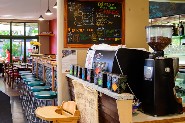 Elevation Cafe, Bar and Restaurant Motueka - Motueka