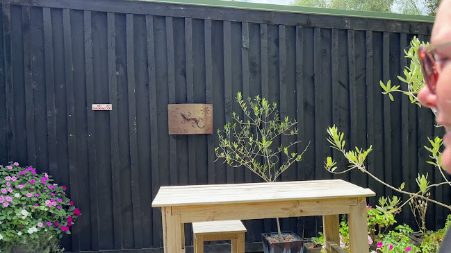 Colenso Country Cafe [ Cafe | Gift Shop | Orchard ] - Whenuakite