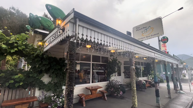 The Mussel Pot Restaurant