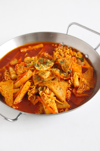 Comentarii opinii despre Kangnaru (Traditional Korean Cuisine)