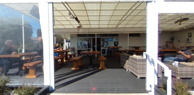 The Deck Cafe Tahuna