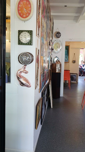 Café Queen - Waiuku