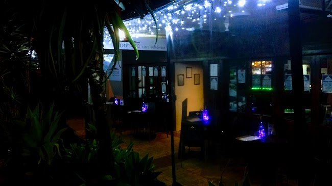 Montrose Cafe, Bistro and Bar - Auckland