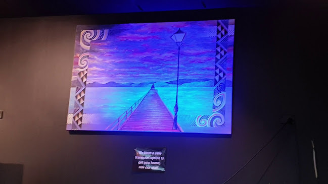 Lu Lu's Bar and Eatery - Hospitality and gastronomy