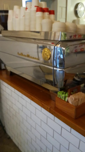 Comments and reviews of Leigh Eats