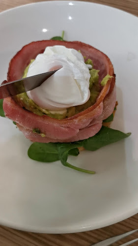 Opinii despre The Coffee Club Queensgate în Lower Hutt - Hospitality and gastronomy