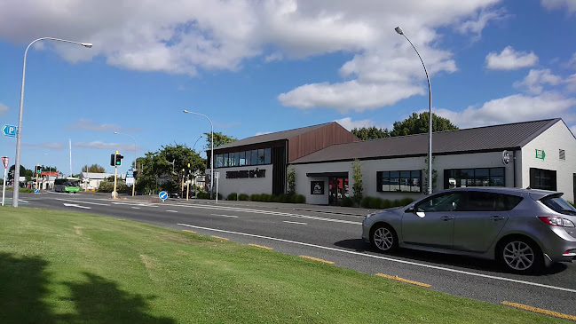 The Roaming Giant - Hamilton