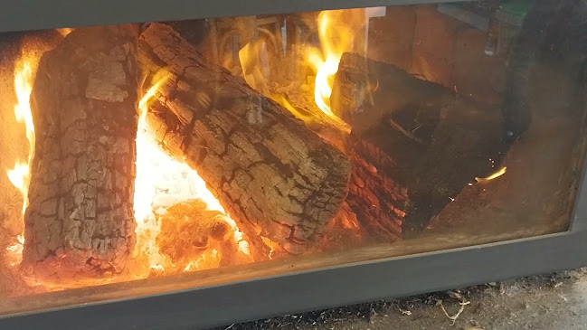 Opinii despre Fossil Point Cafe & Gallery în Greta Valley - Hospitality and gastronomy