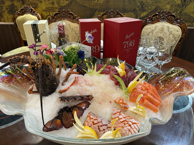 Cody's Restaurant 渔州情海鲜酒家 - Hospitality and gastronomy