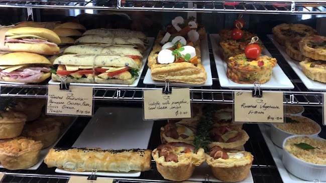 Creel Tackle House & Cafe Open Times