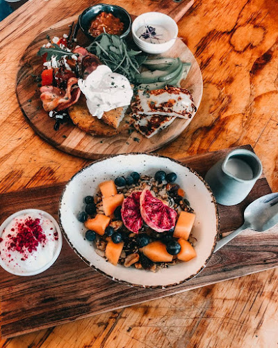 Coro Club - Café & Venue - Hospitality and gastronomy