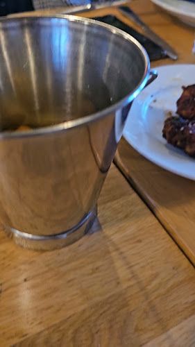 Comentarii opinii despre The Zookeeper's Son