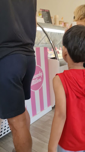 Opinii despre Scrunchy Millers - Real Fruit Ice Cream & Gelato în Auckland - Hospitality and gastronomy