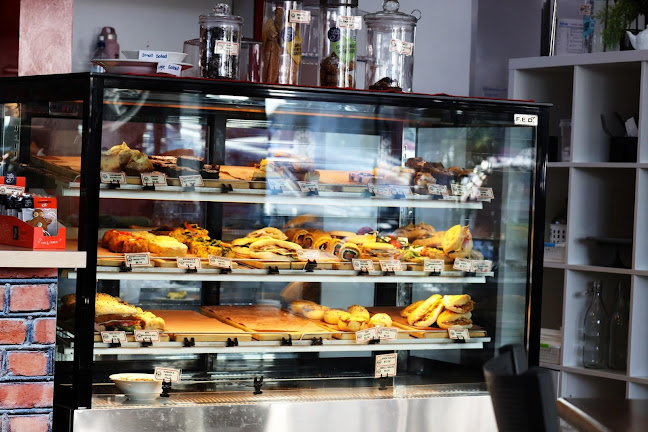 Opinii despre Beyond Coffee în Feilding - Hospitality and gastronomy