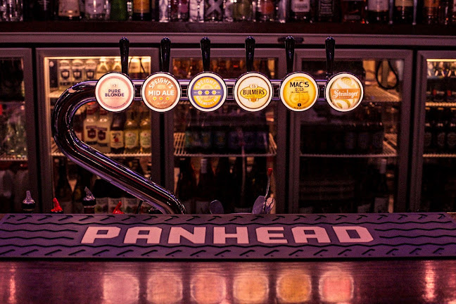 New Brew Cafe Bar & Restaurant - Hospitality and gastronomy