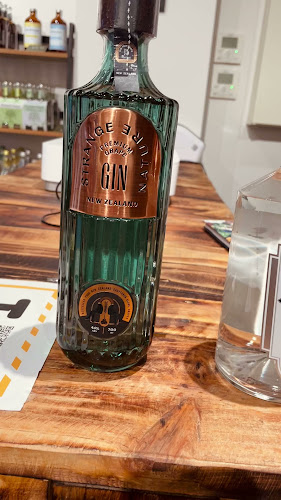 Opinii despre The Juniper Collective - NZ Spirits Shop & Tasting Bar în Christchurch - Hospitality and gastronomy