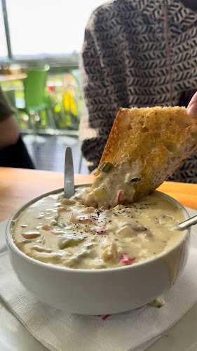 Opinii despre Blossoms Cafe în Riverhead - Hospitality and gastronomy