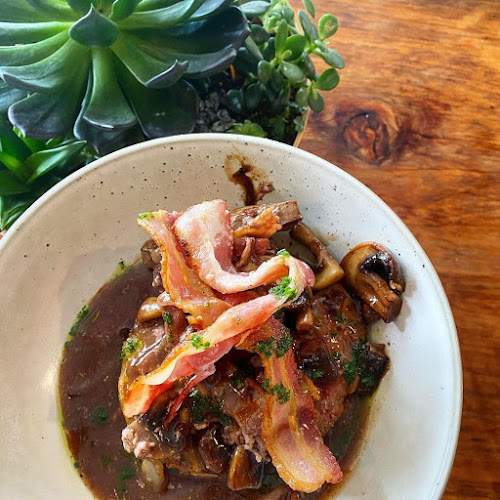 Coro Club - Café & Venue - Whitianga