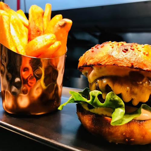 Opinii despre Kelburn Village Pub în Wellington - Hospitality and gastronomy