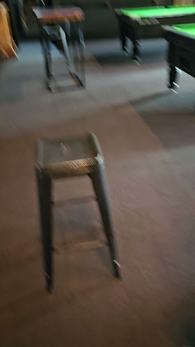 Eight Ball Pool & Darts