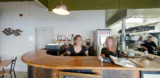 Jesse's on the Waterfront - Hospitality and gastronomy