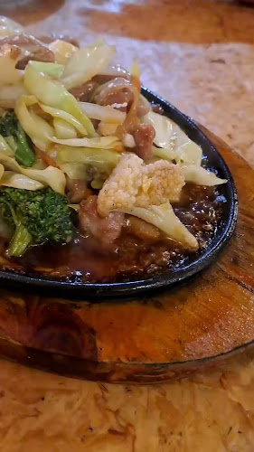 Opinii despre Tokyo Garden Restaurant în Dunedin - Hospitality and gastronomy