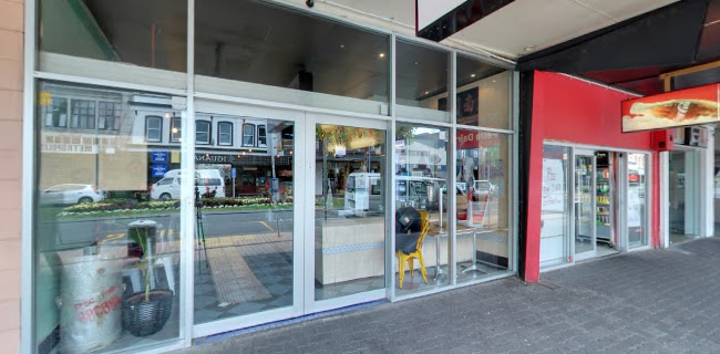 River Bank Lane Shop 8/298 Victoria Street, Hamilton Central, Hamilton 3204, New Zealand