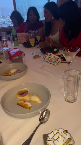 Comentarii opinii despre Sails Restaurant