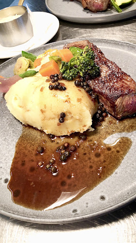 Reviews of Porterhouse Grill in Auckland - Hospitality and gastronomy